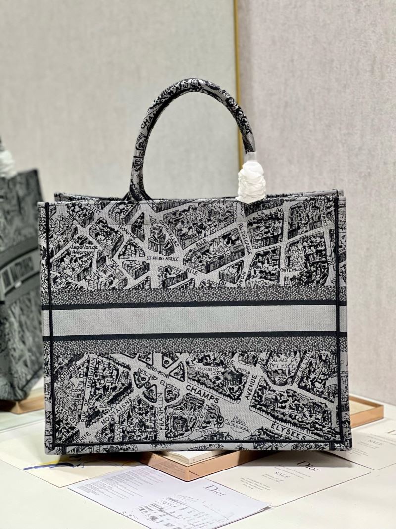 Christian Dior Shopping Bags